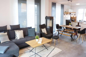 5 Sterne Ferienhaus Ostseetraum - 50m zum Strand - Ladestation für E-Auto in Fuhlendorf